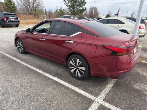 Used 2022 Nissan Altima 2.5 SV image 7