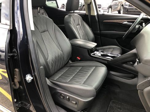 Used 2021 Buick Envision Avenir w/ Technology Package II AWD/4WD image 23
