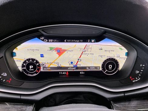 Used 2020 Audi Q5 e Premium Plus AWD/4WD image 23