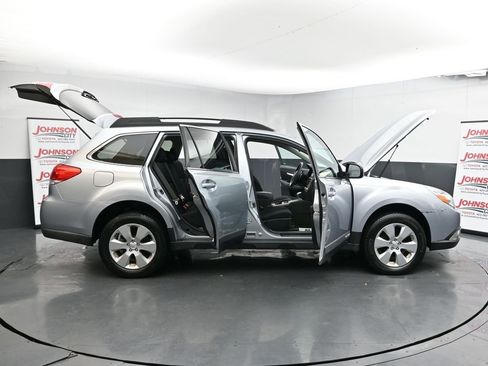 Used 2012 Subaru Outback 2.5i Premium image 45