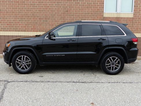 Used 2021 Jeep Grand Cherokee Limited AWD/4WD image 7