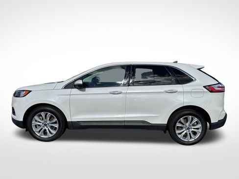 Certified 2022 Ford Edge Titanium image 17