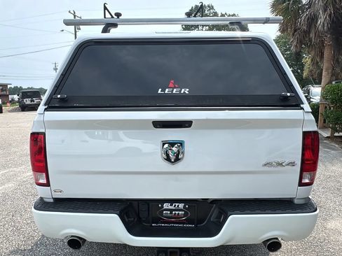 Used 2015 RAM 1500 Express AWD/4WD image 9