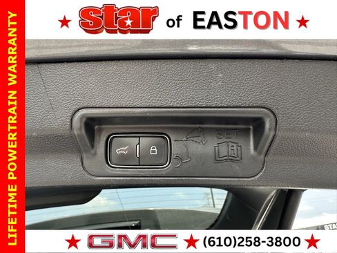 Used 2022 Ford Explorer XLT w/ Equipment Group 202A image 36