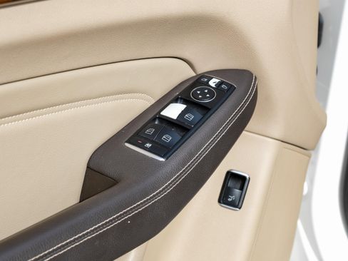 Used 2015 Mercedes-Benz ML 350 4MATIC image 41