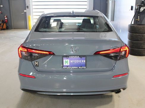 Used 2024 Honda Civic Sport image 39