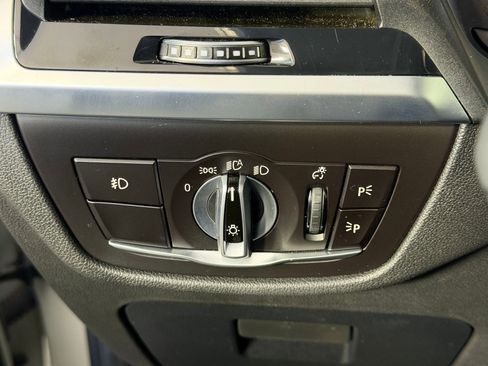 Used 2019 BMW X3 sDrive30i image 17