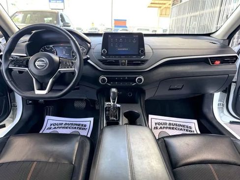 Used 2020 Nissan Altima 2.5 SR image 37