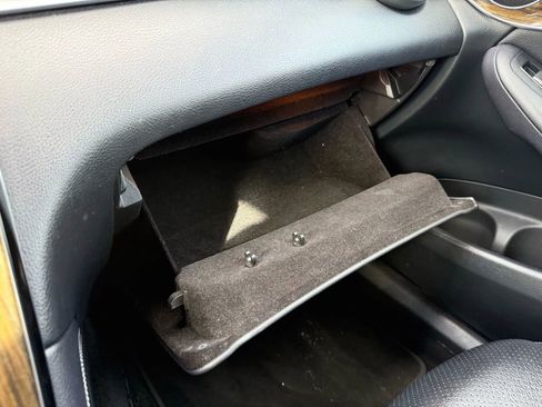 Used 2019 Mercedes-Benz GLC 300 image 14