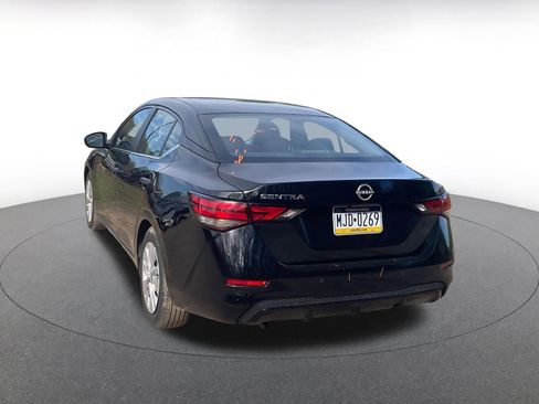 Used 2025 Nissan Sentra S image 14