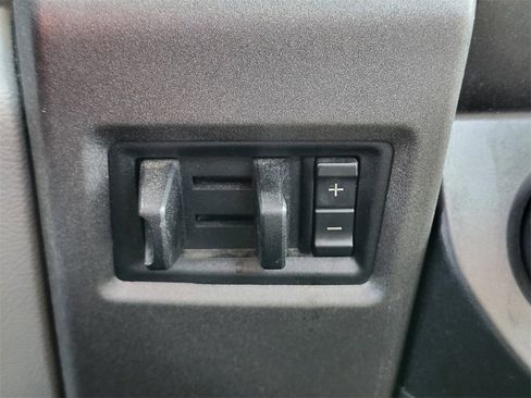 Used 2020 Ford F550 4x4 Regular Cab Super Duty image 17