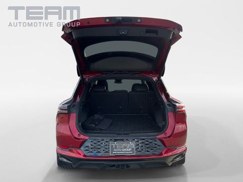 Used 2025 Chevrolet Equinox EV RS w/ LPO, Trailering Package image 13