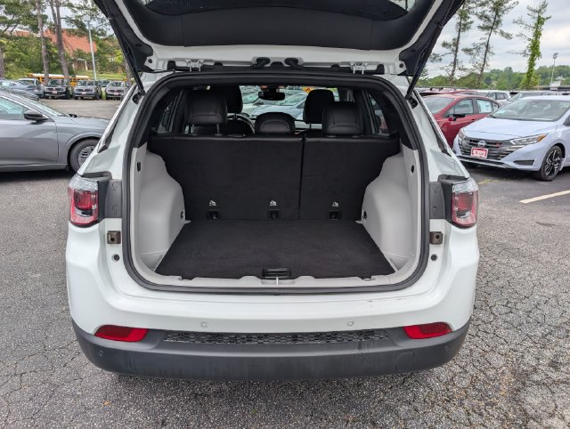 Used 2024 Jeep Compass Limited AWD/4WD image 13