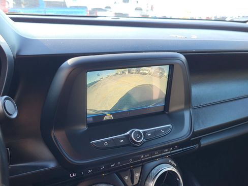 Used 2019 Chevrolet Camaro LT image 25