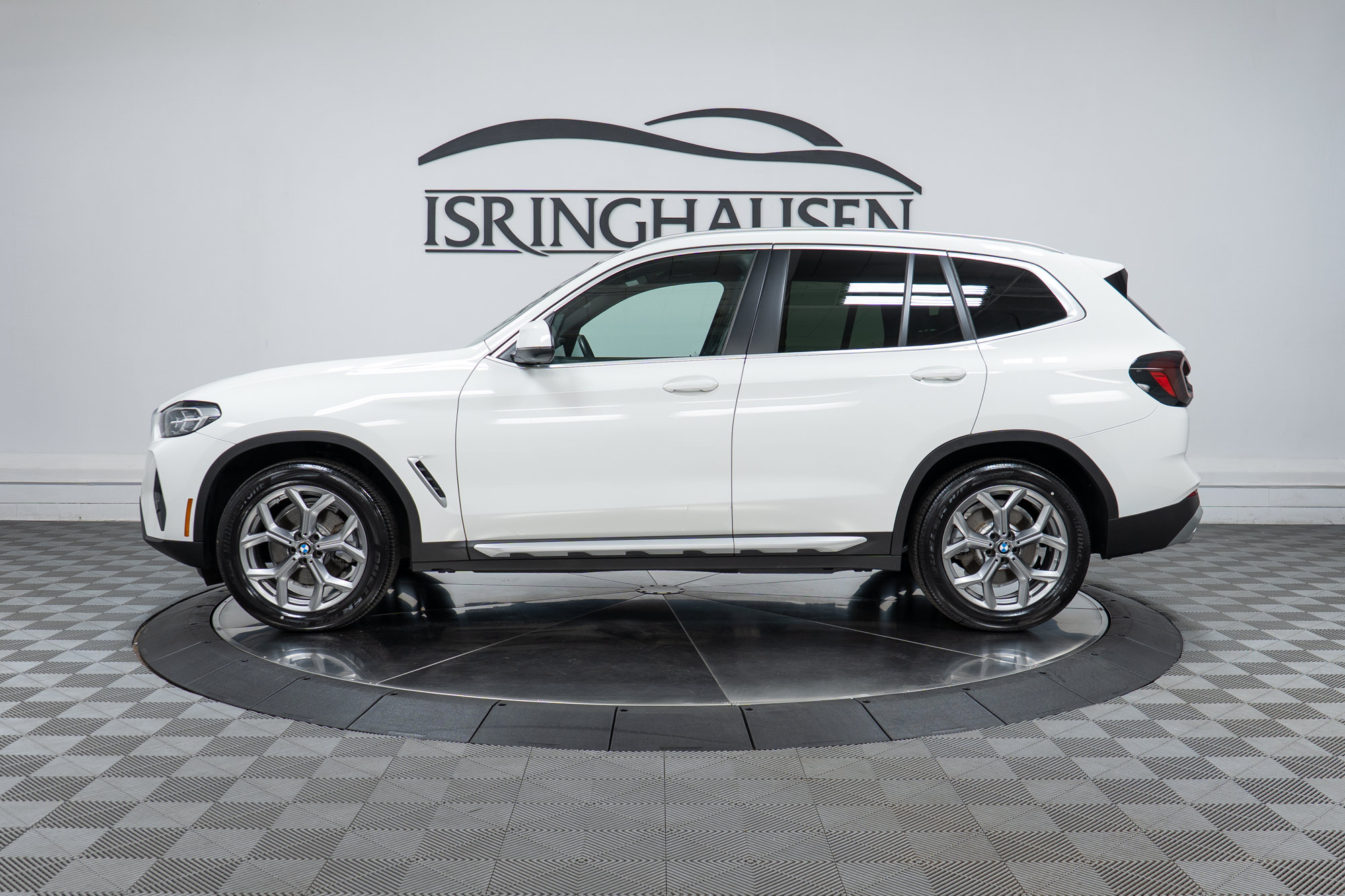 Certified 2024 BMW X3 xDrive30i w/ Premium Package AWD/4WD image 8