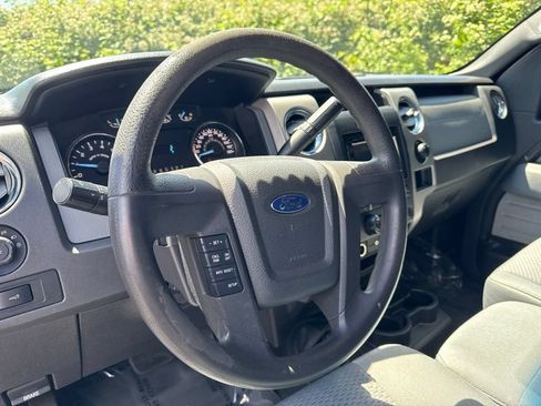 Used 2011 Ford F150 XLT AWD/4WD image 9