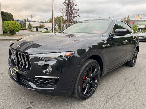 Used 2022 Maserati Levante GT image 4