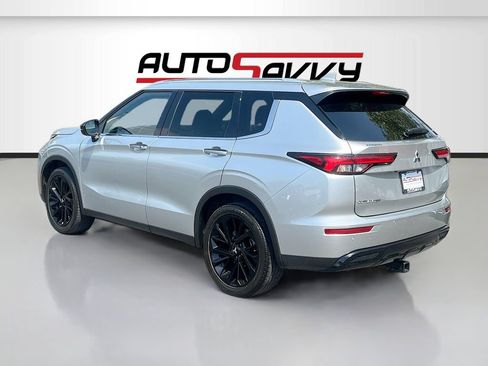 Used 2022 Mitsubishi Outlander SEL Black Edition AWD/4WD image 5