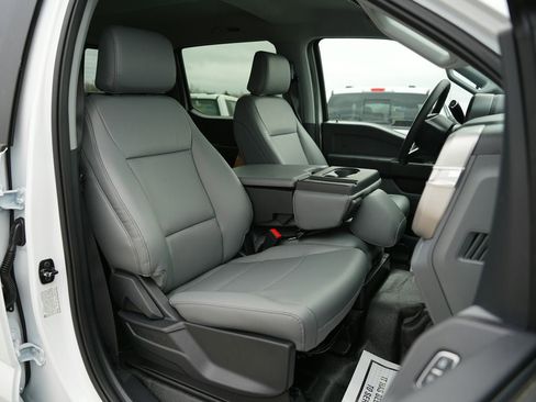 New 2026 Ford F450 XL w/ XL Chrome Package image 20