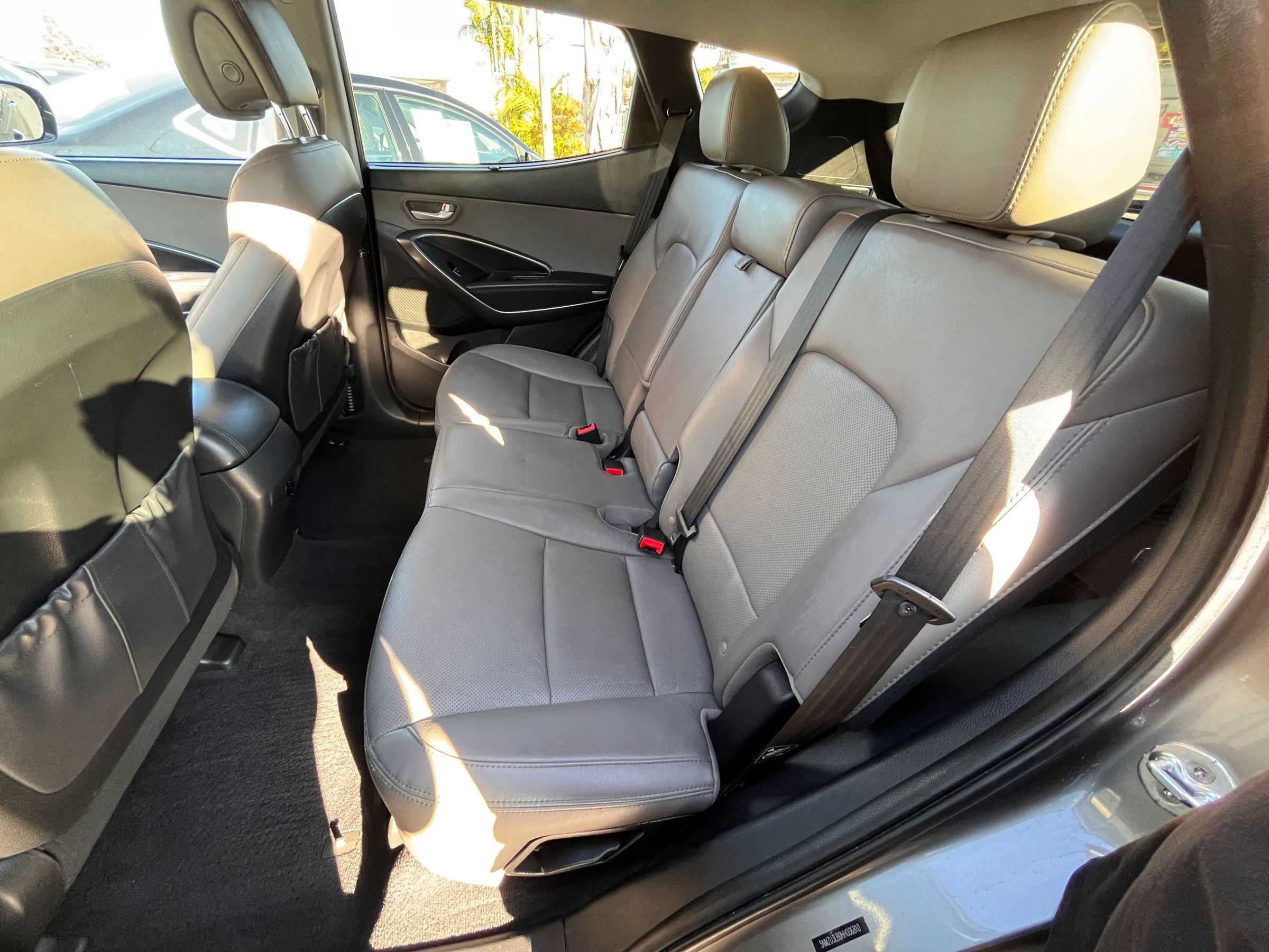 Used 2017 Hyundai Santa Fe Sport FWD image 18