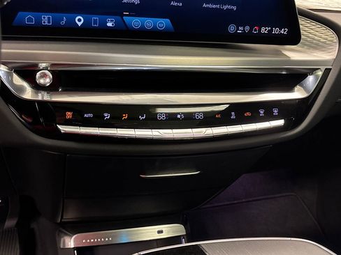 New 2025 Cadillac Lyriq Sport image 40