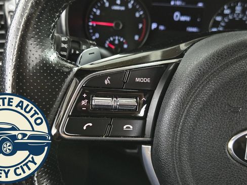 Used 2022 Kia Sportage SX image 12