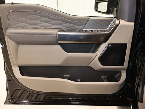 New 2026 Ford F450 Platinum image 10