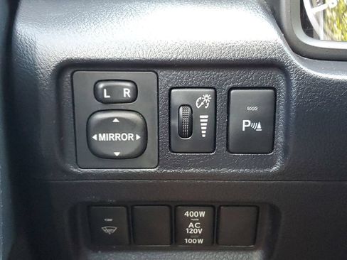 Used 2016 Toyota 4Runner Limited AWD/4WD image 22