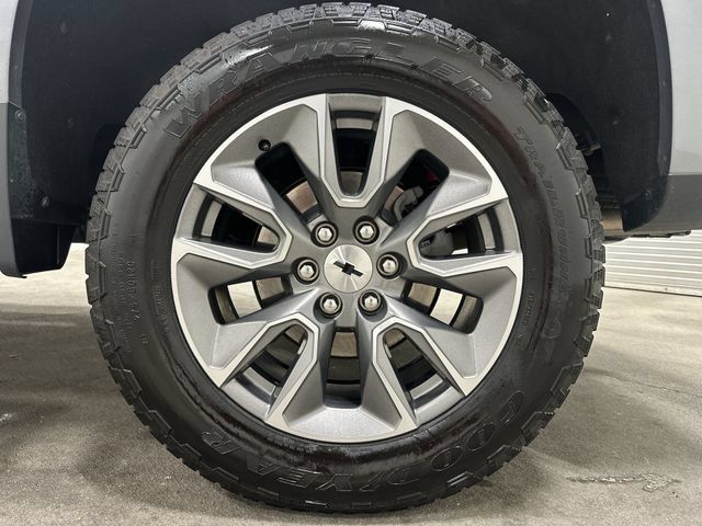 Used 2021 Chevrolet Silverado 1500 RST AWD/4WD image 12