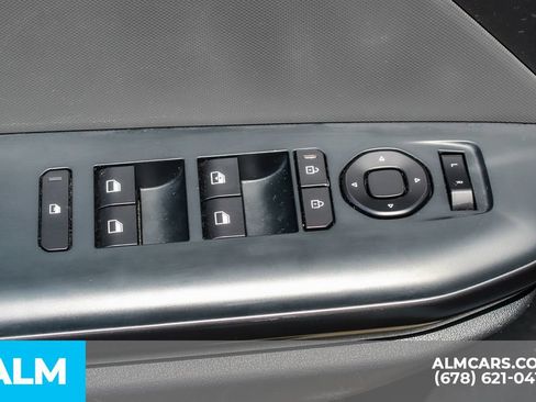 Used 2025 Kia K4 FWD image 40