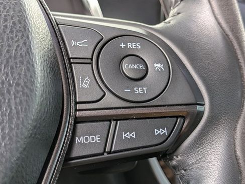 Used 2023 Toyota Camry SE FWD image 14