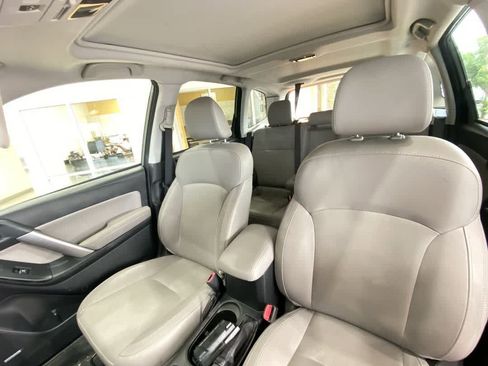 Used 2017 Subaru Forester 2.5i Limited AWD/4WD image 14