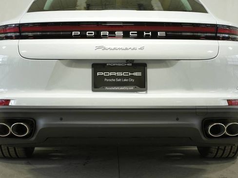 New 2025 Porsche Panamera 4 AWD/4WD image 38