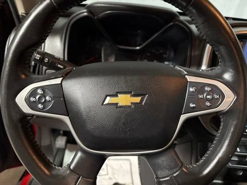 Used 2015 Chevrolet Colorado LT w/ Luxury Package AWD/4WD image 9