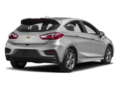 Used 2017 Chevrolet Cruze LT w/ Convenience Package FWD image 5