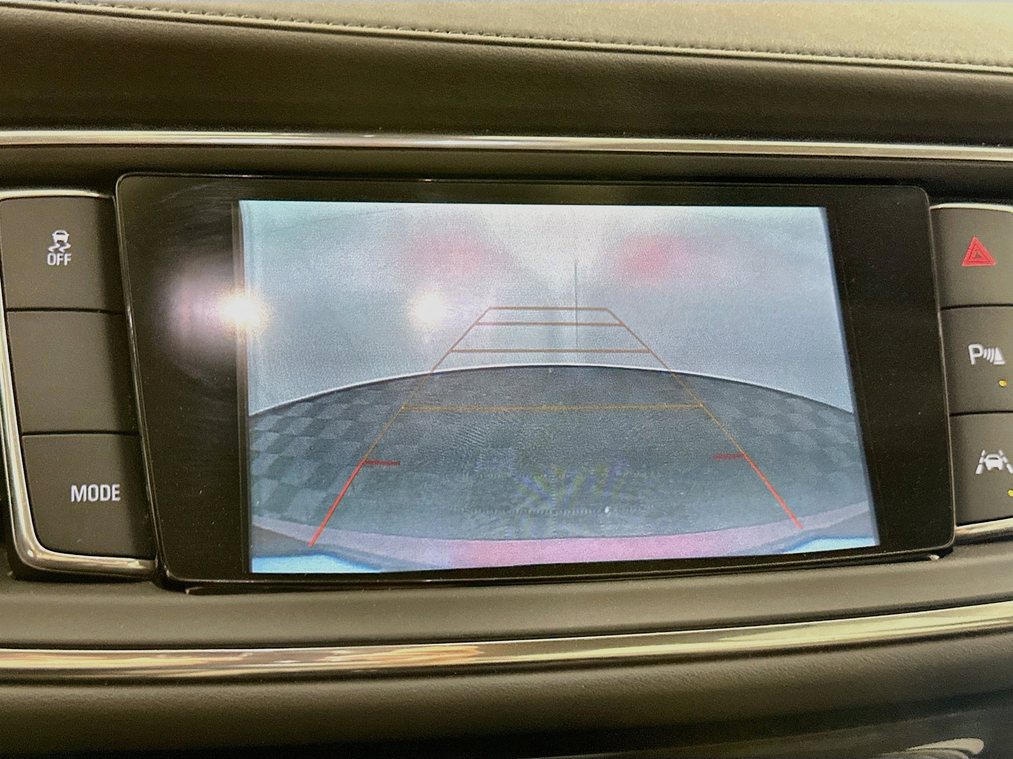 Used 2019 Buick Enclave Premium w/ Experience Buick Package FWD image 22