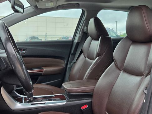 Used 2015 Acura TLX FWD image 13