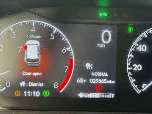 Used 2025 Honda Pilot EX-L image 17