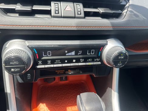 Used 2020 Toyota RAV4 Adventure AWD/4WD image 30