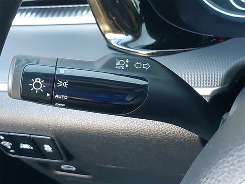 Used 2022 Kia K5 LXS image 20