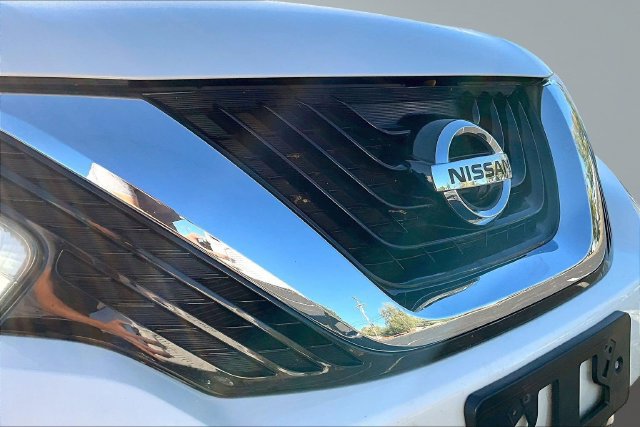 Used 2017 Nissan Murano SL FWD image 32
