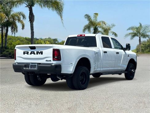 New 2026 RAM 3500 Tradesman AWD/4WD image 4