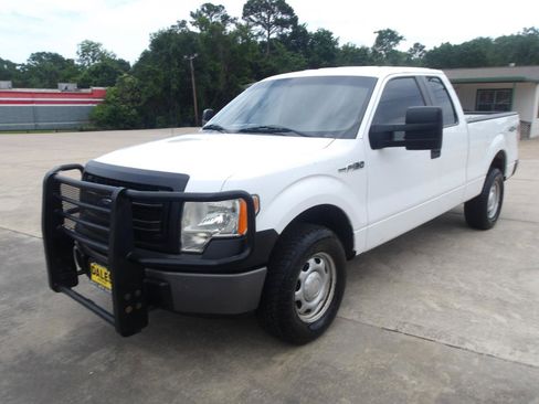 Used 2014 Ford F150 XL w/ Power Equipment Group AWD/4WD image 2