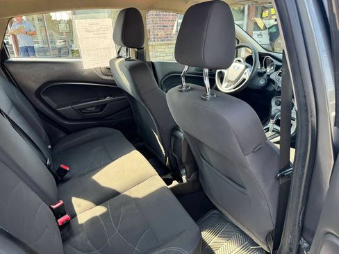 Used 2019 Ford Fiesta SE FWD image 28