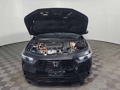 Certified 2025 Honda Accord Sport image 13