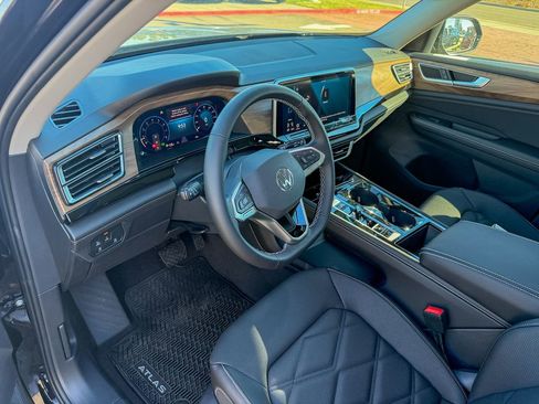 New 2026 Volkswagen Atlas SE AWD/4WD image 12