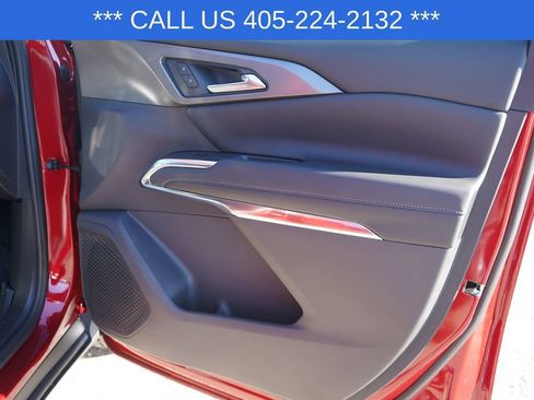 New 2026 Chevrolet Traverse LT w/ Driver Confidence Package image 19