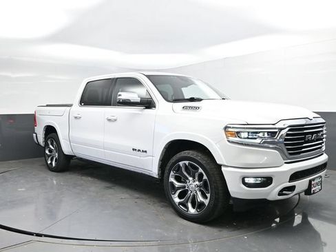 Used 2023 RAM 1500 Limited AWD/4WD image 4