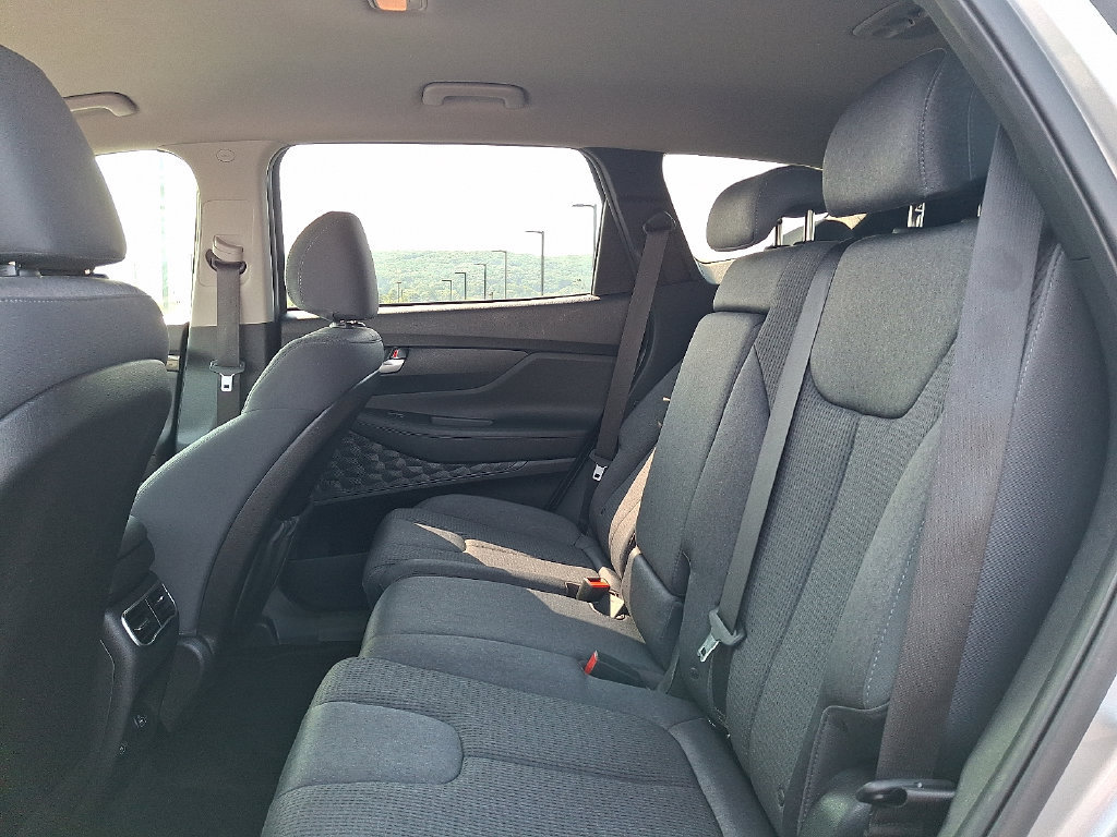 Used 2023 Hyundai Santa Fe SEL AWD/4WD image 10