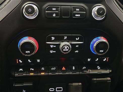 Used 2022 GMC Sierra 1500 SLT w/ SLT Premium Plus Package image 21